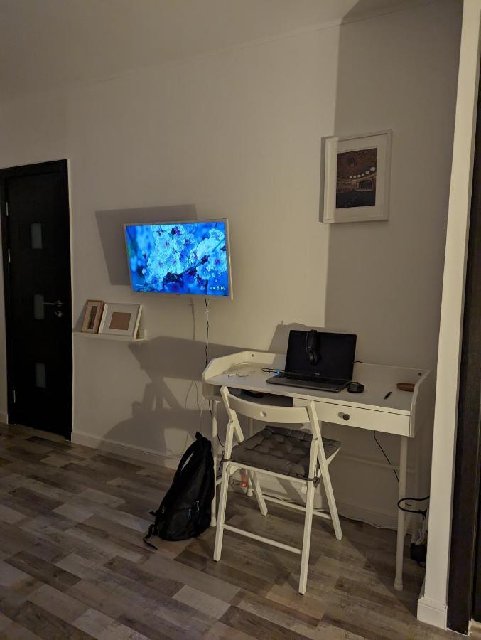 Sebastian Studio Apartment Bukarest Eksteriør billede