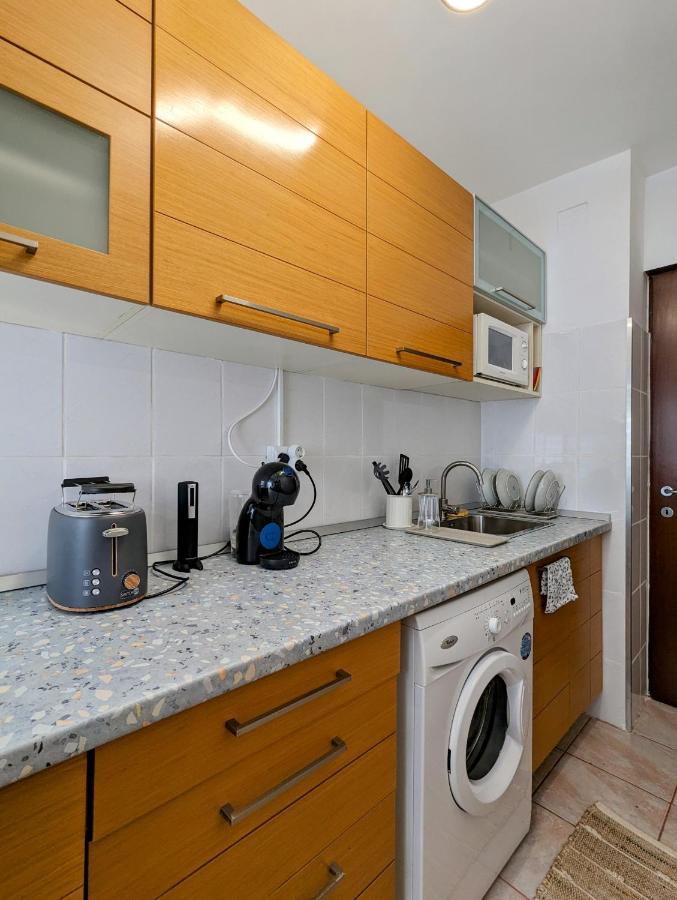 Sebastian Studio Apartment Bukarest Eksteriør billede