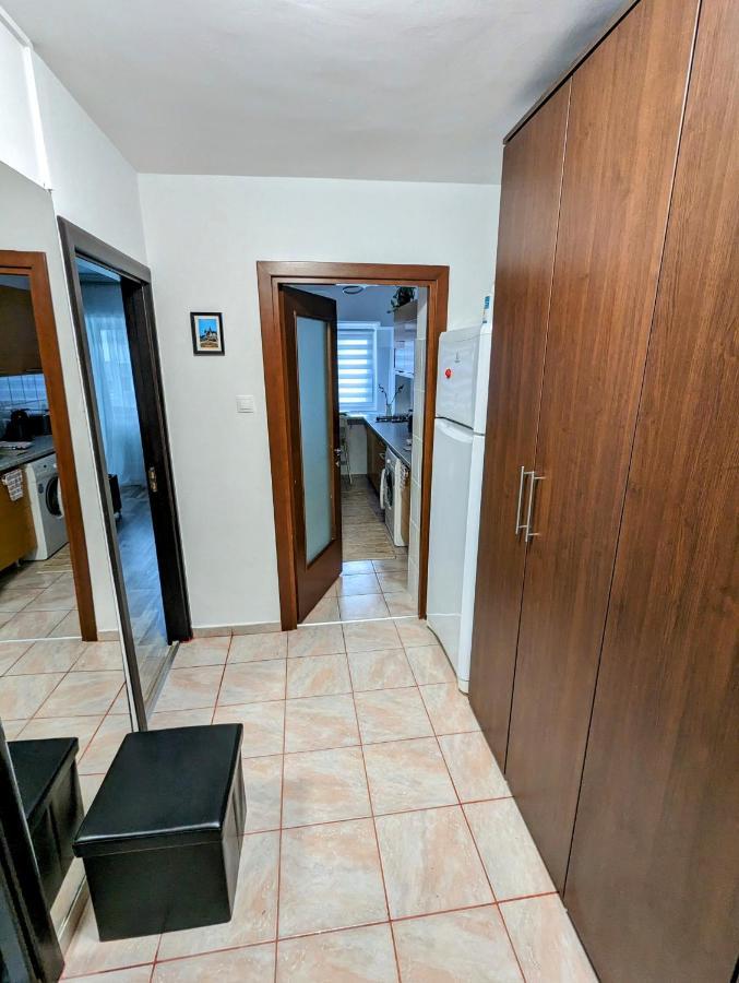 Sebastian Studio Apartment Bukarest Eksteriør billede